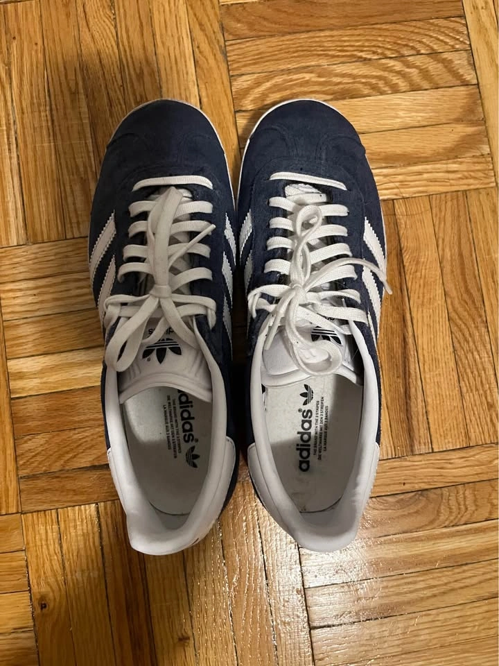 Women’s Sneakers - photo 2