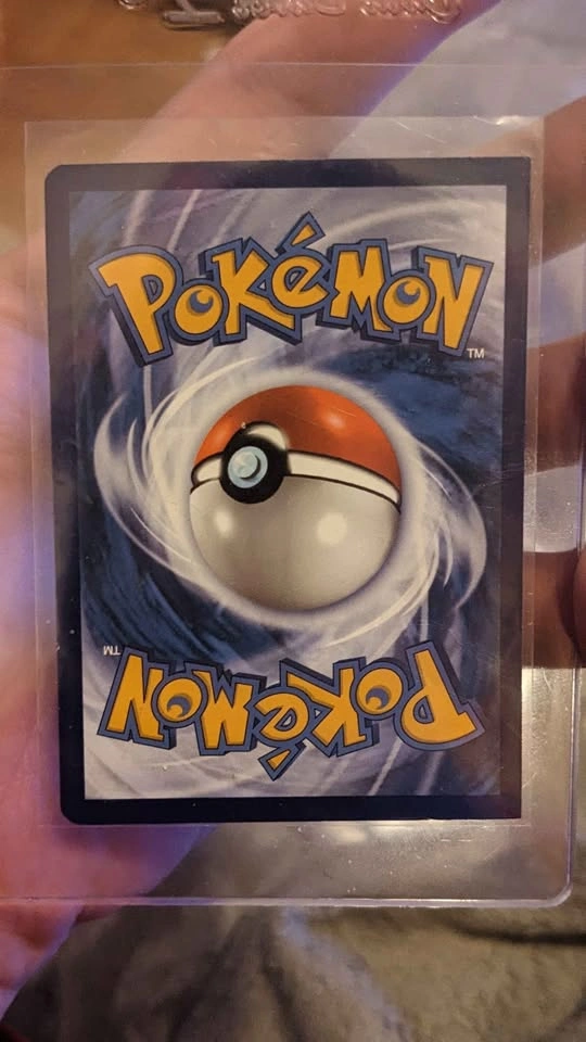 Venomoth Miscut Error Reverse Holo Pokemon Card Silver Tempest - photo 2
