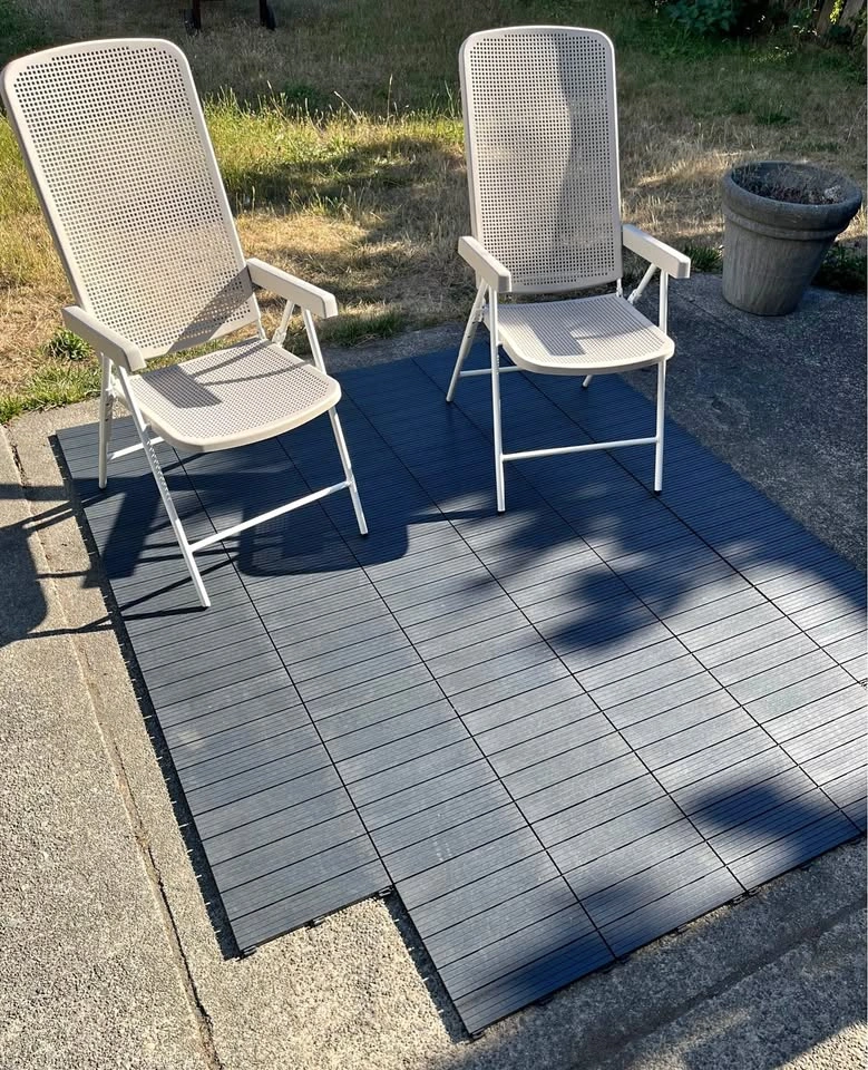 40 Outdoor Interlocking Deck Tiles – Off-Black Modular Flooring
