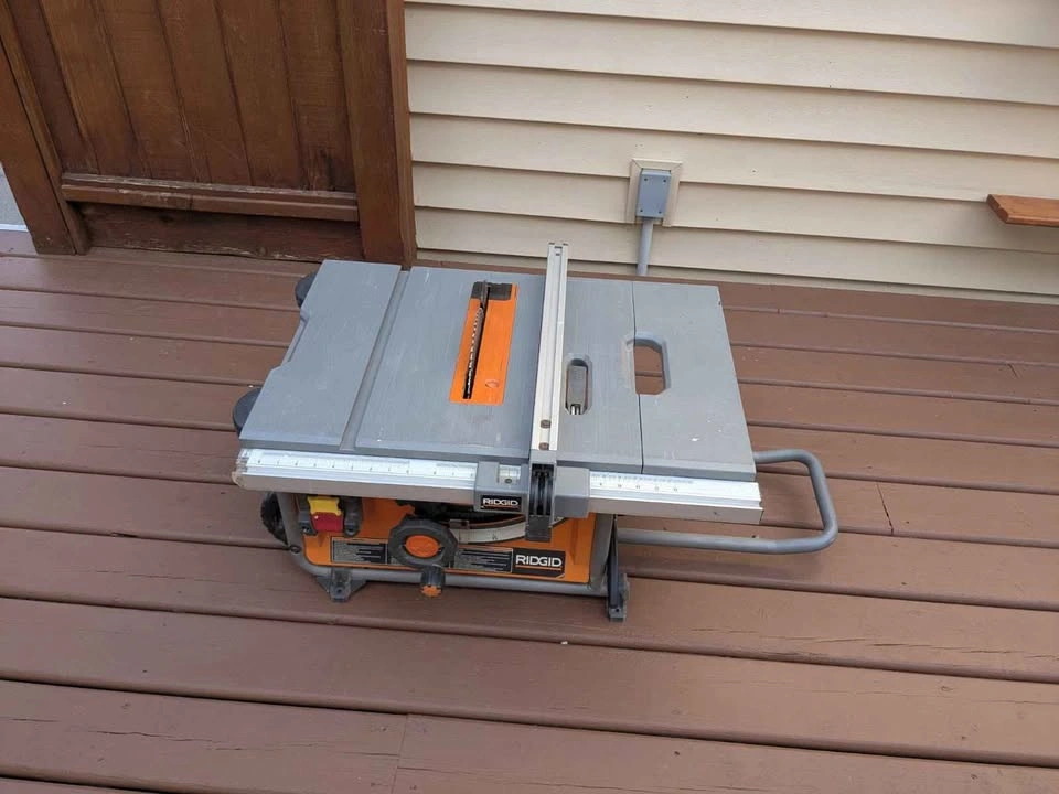 RIDGID 15 Amp 10-inch Table Saw - photo 3