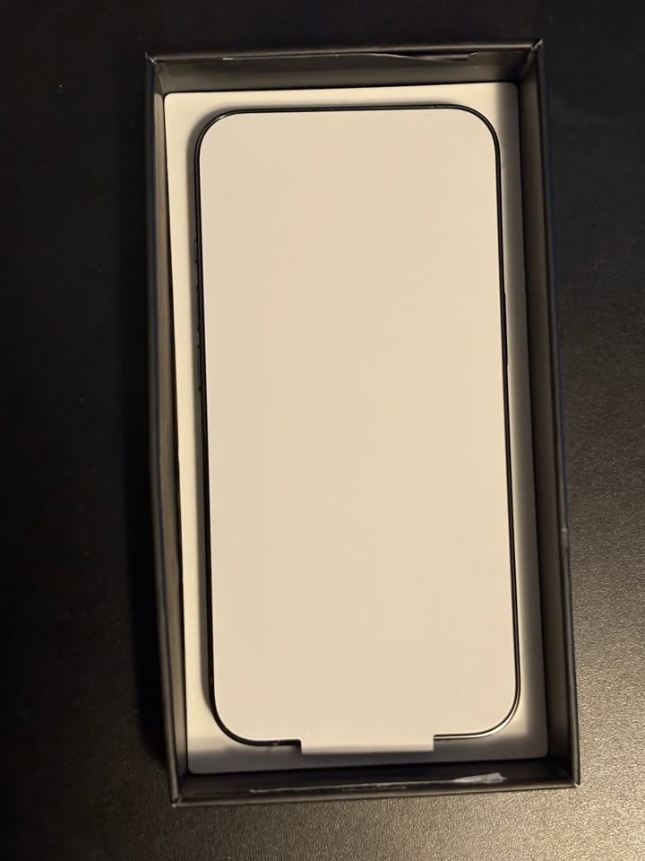 iPhone 13 Pro 128GB Graphite Unlocked AppleCare Replacement - photo 2