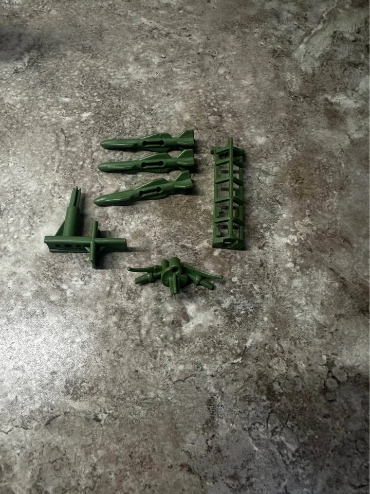 1989 GI Joe Radar Rat vehicle parts - photo 2