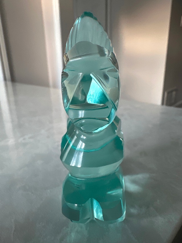 Inca Mayan Vintage Finely Polished Green Glass Tiki Statue - photo 3
