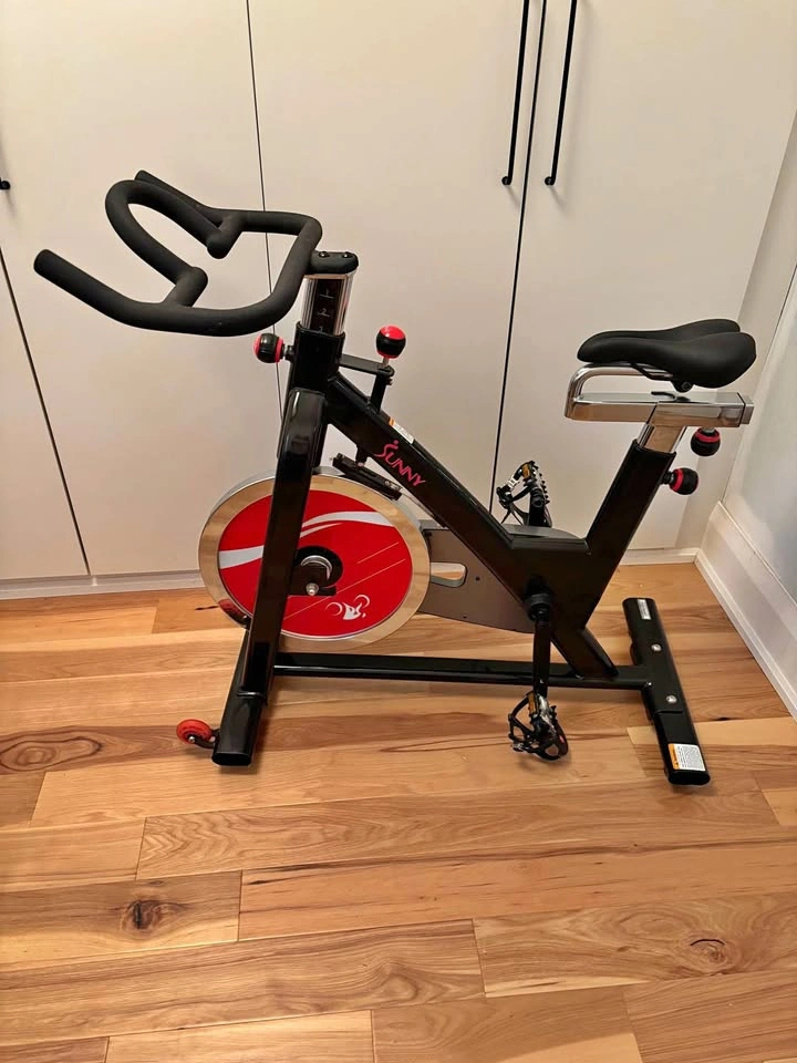 Sunny belt drive indoor cycling bike SF-B1002