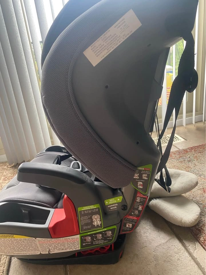 Britax Nextfit Toddler Car seat - photo 3