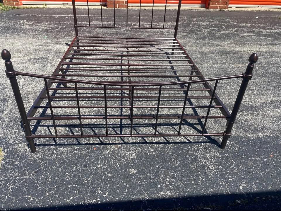 Wayfair Bronze Queen Headboard Footboard & Rails - photo 2