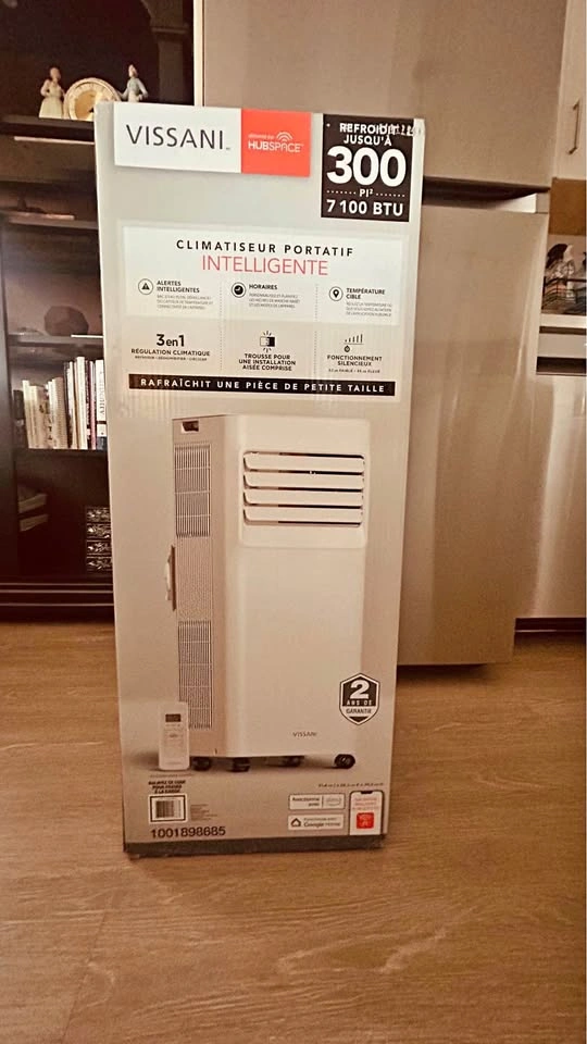 New in box Vissani Smart Portable Air Conditioner 7100BTU