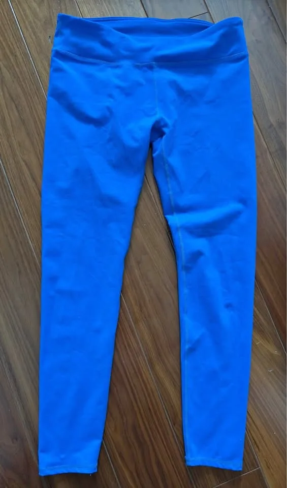 Women’s Fabletics Leggings thumbnail