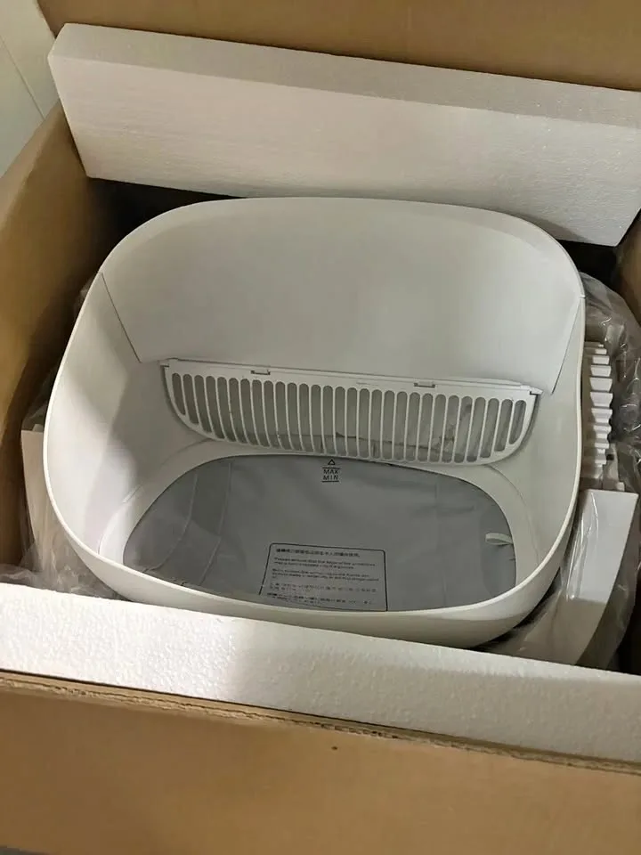 Self Cleaning Litter Box