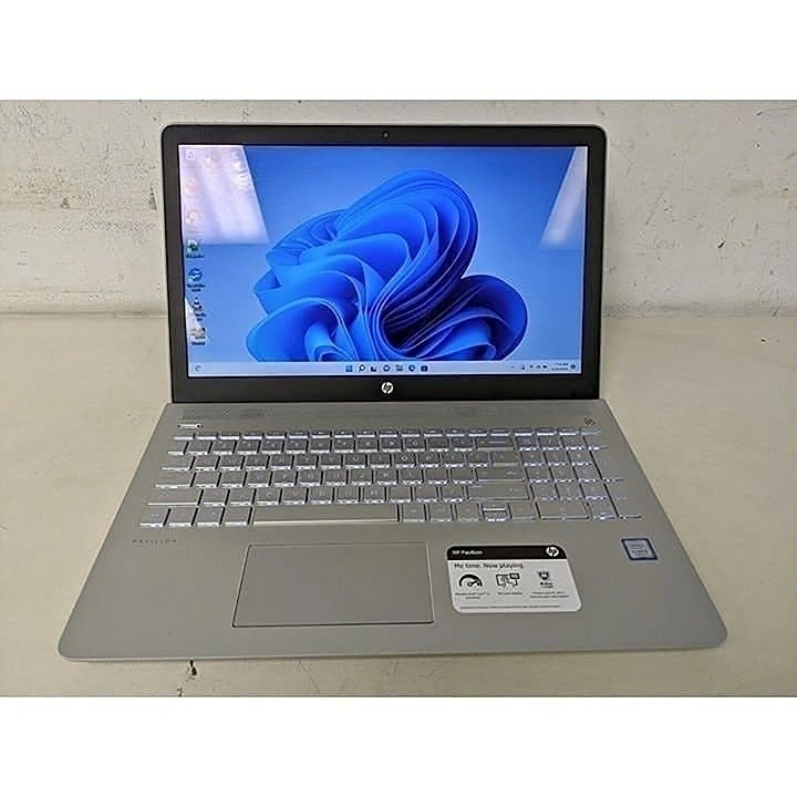 HP Pavilion 15.6" Touchscreen Core i5 12GB RAM 1TB HDD Win 11