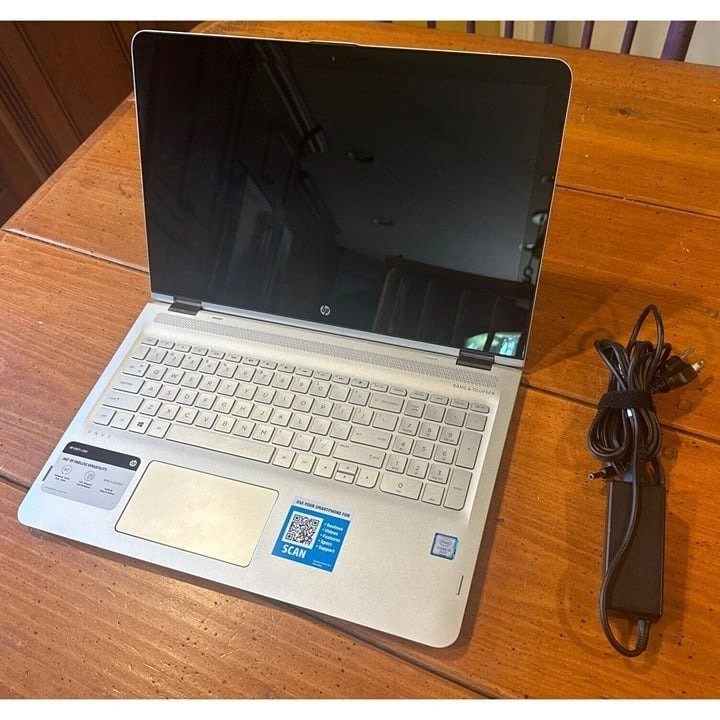 HP Envy x360 M6-aq003dx 15.6” TOUCH Laptop Core i5, 12GB RAM, 1T - photo 2
