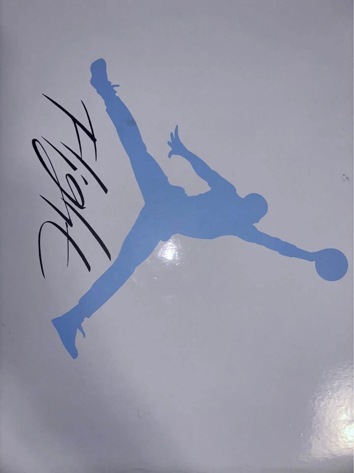 UNC 4 Jordan Retro University Blue - photo 3