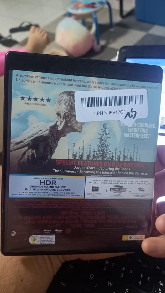 28 Years Later – UHD Blu-ray + Blu-ray + Digital Copy - photo 5