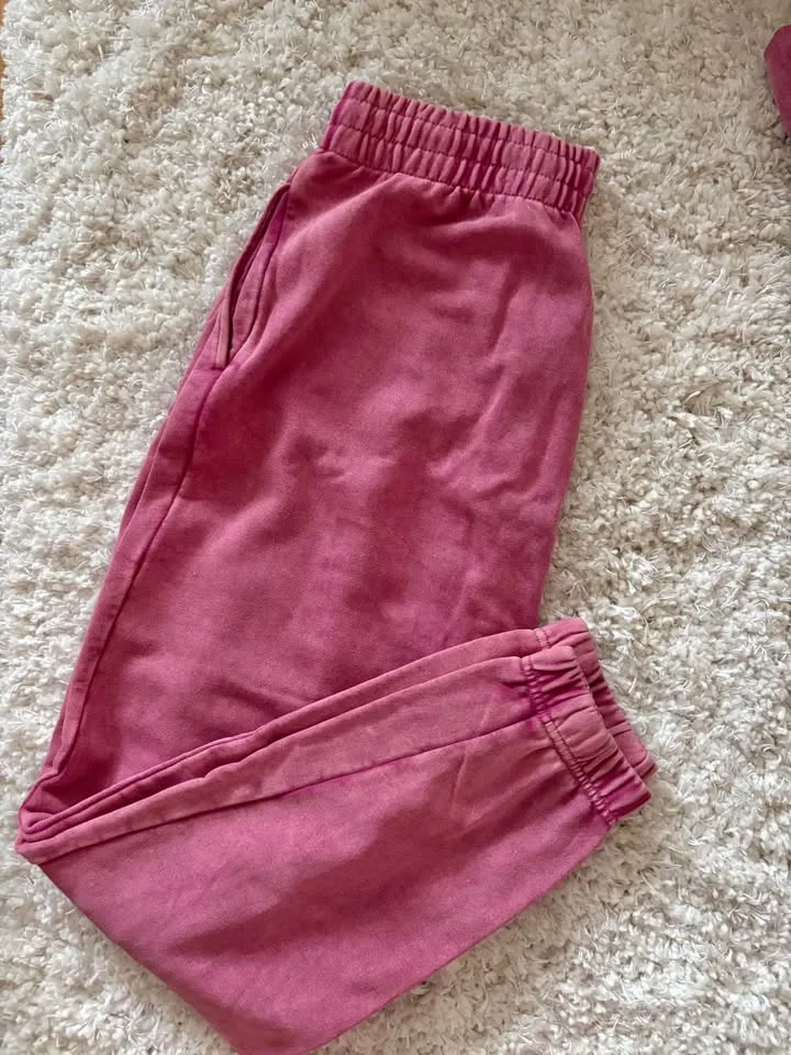 Pink Dynamite Sweatsuit image indicator(2)