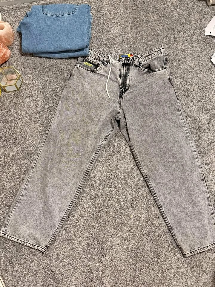 2 EMPYRE baggy jeans with interior drawstring