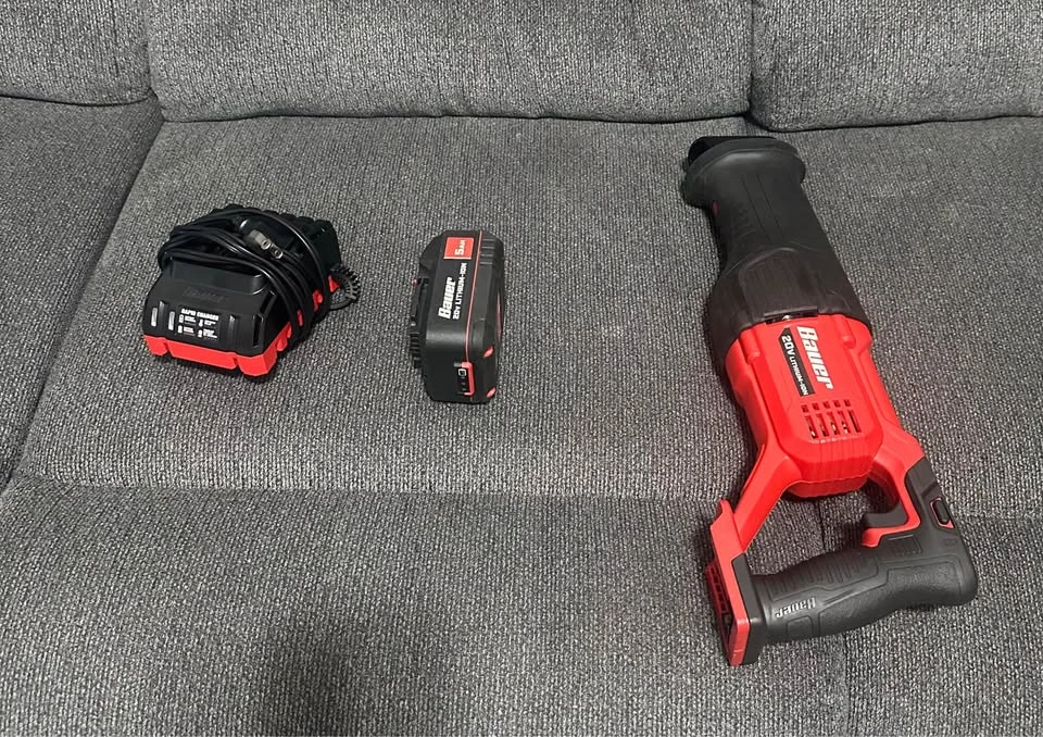 Bauer 20V Cordless Reciprocating Saw - photo 3