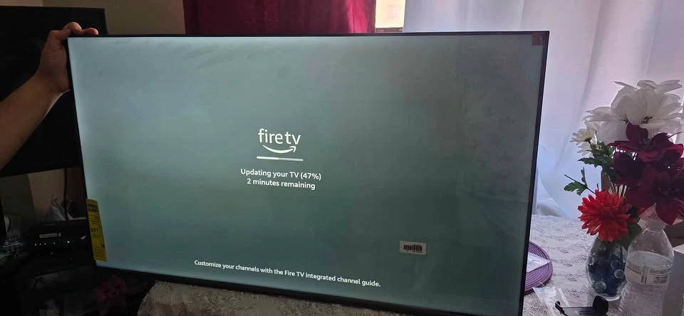 Insignia 40" Class F20 Series LED Full HD Fire TV - photo 3
