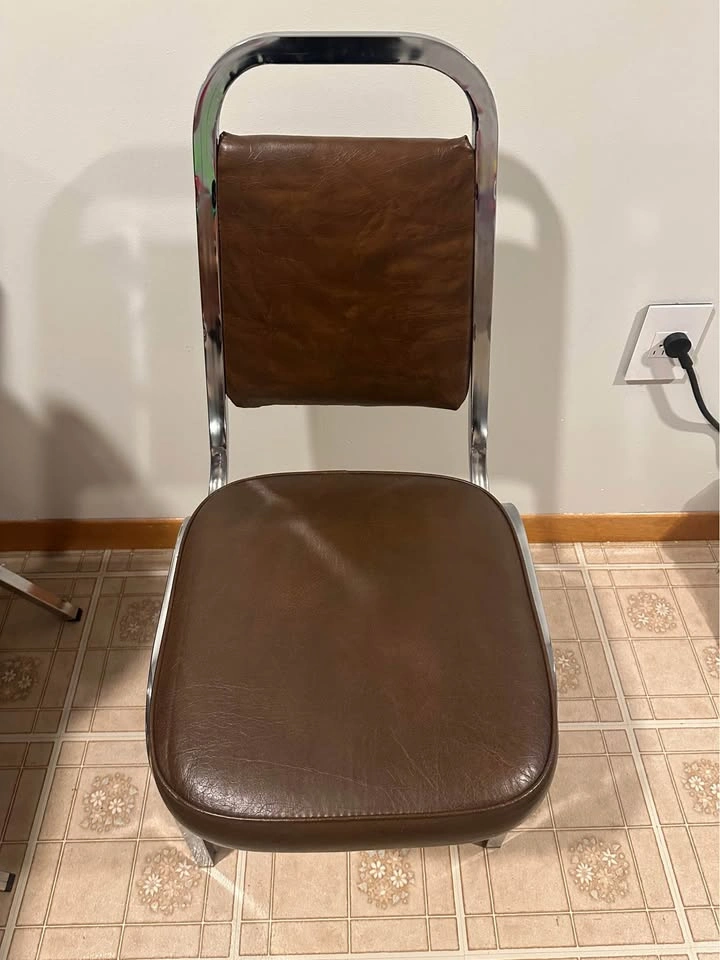 Vintage Chrome Stacking Dining Chairs - Set of 7 - photo 5