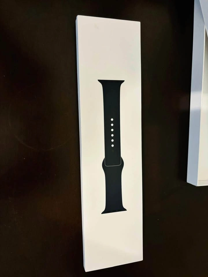 Apple Watch Series 8! - photo 2