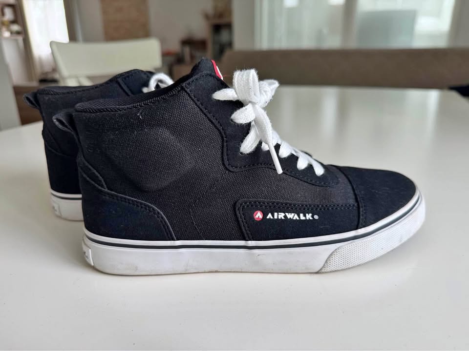 Airwalk Boys shoes / sneakers
