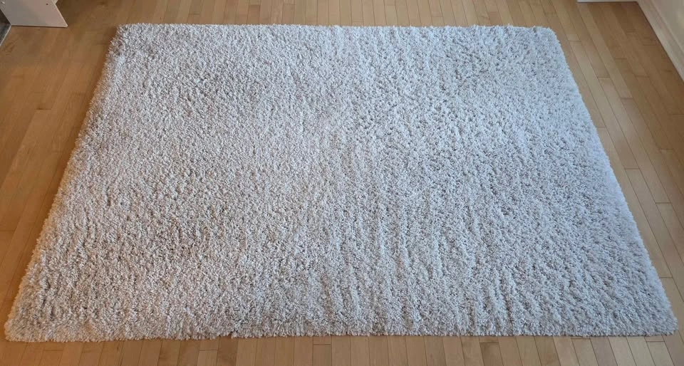 White Rug - high pile, ~5x8 - photo 3