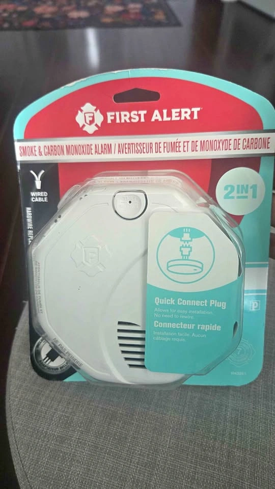 First Alert Smoke & Carbon Monoxide Alarm