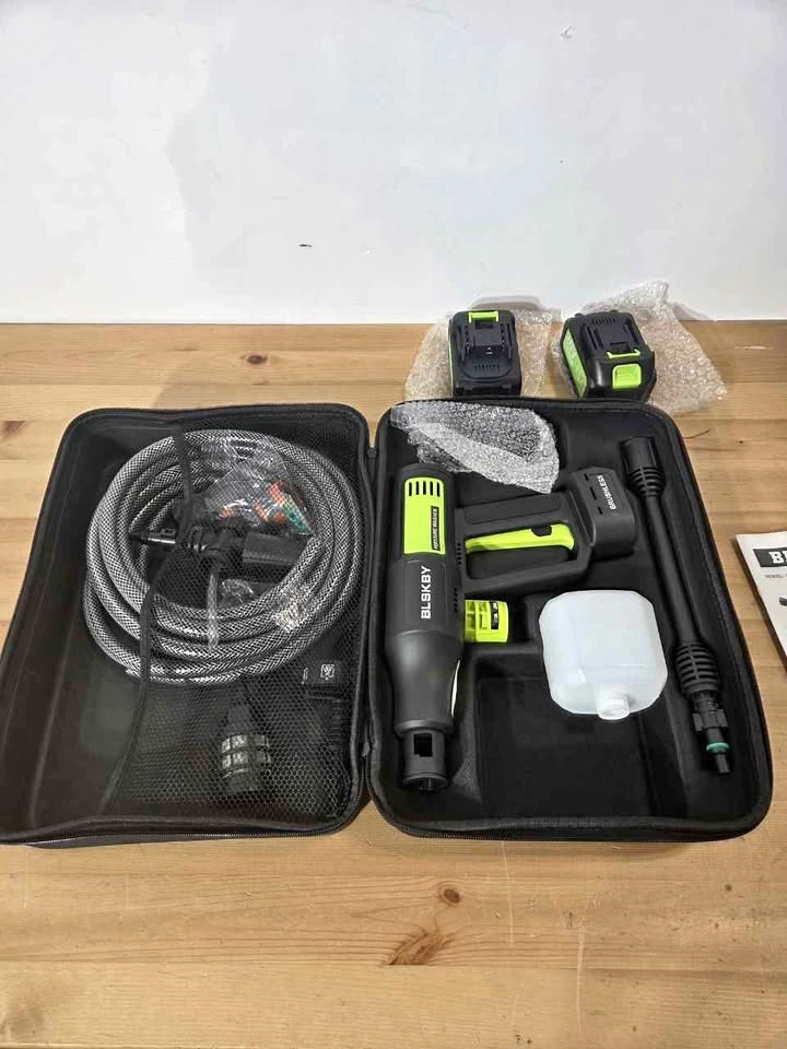 Cordless Pressure Washer with 2 Batteries