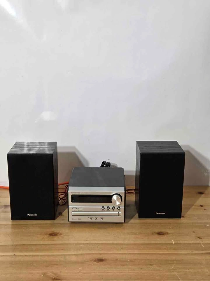 Panasonic SCPM250 Bluetooth Audio System - photo 2