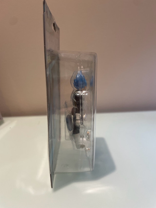 Vegeta Action figure - photo 4