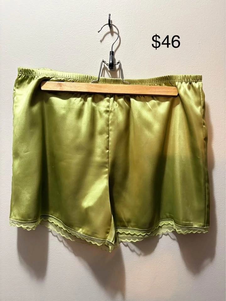 Things Between Shorts - photo 5