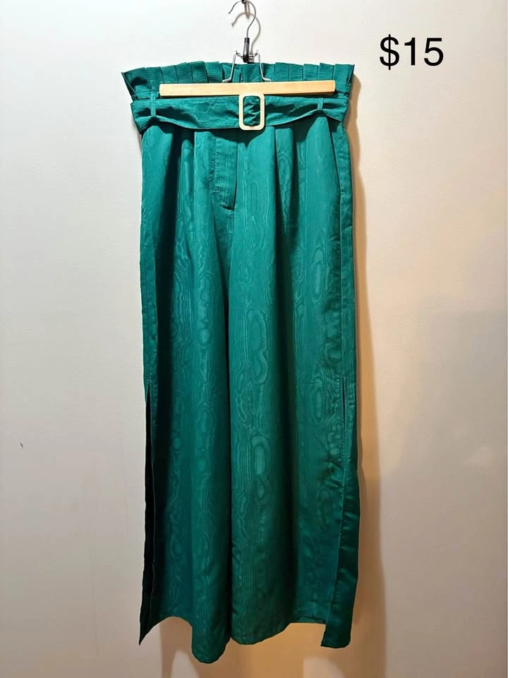 LaPorte Flowy Slit Leg Pants with Belt