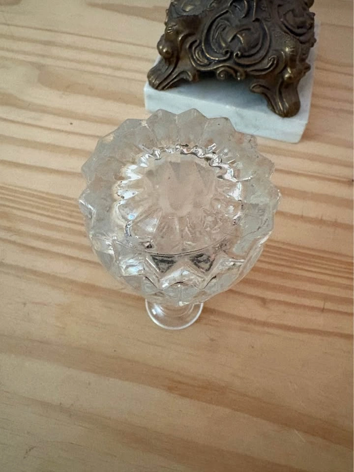 Small Glass Vase Bottle - photo 3
