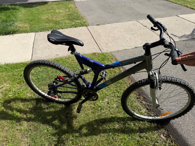 Raleigh Mountain Bike - photo 3