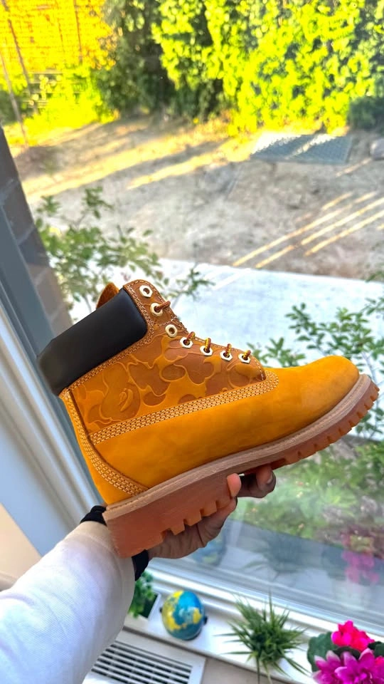 Authentic Timberland x BAPE 6-Inch Premium Waterproof Boots - photo 2