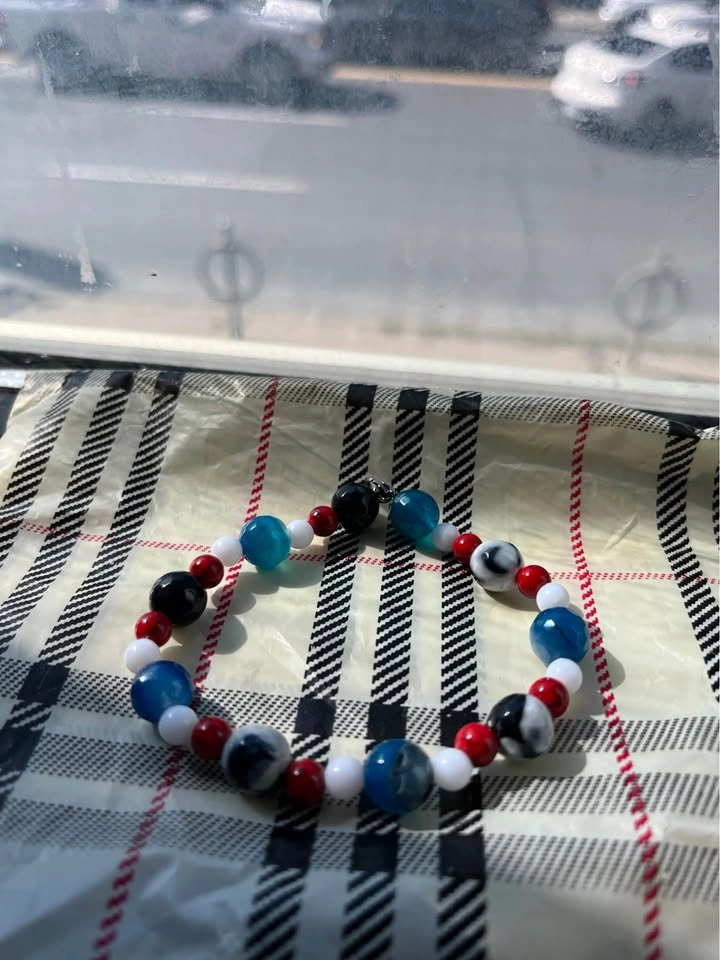 Handmade crystal necklace & bracelets - photo 5