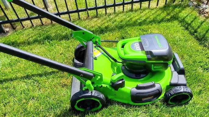 Greenworks Pro 60V 22” Self-Propelled Cordless Lawn Mower - photo 2