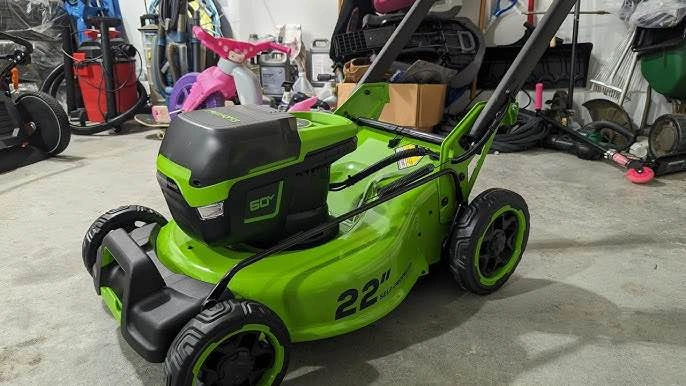 Greenworks Pro 60V 22” Self-Propelled Cordless Lawn Mower - photo 5