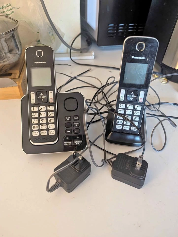 2 Panasonic Cordless Phones for VoIP or Landline