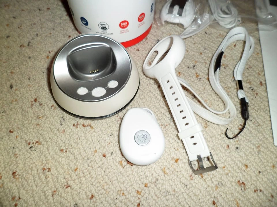 LiveLife Personal Mobile Alarm device 4GX - white LIKE NEW