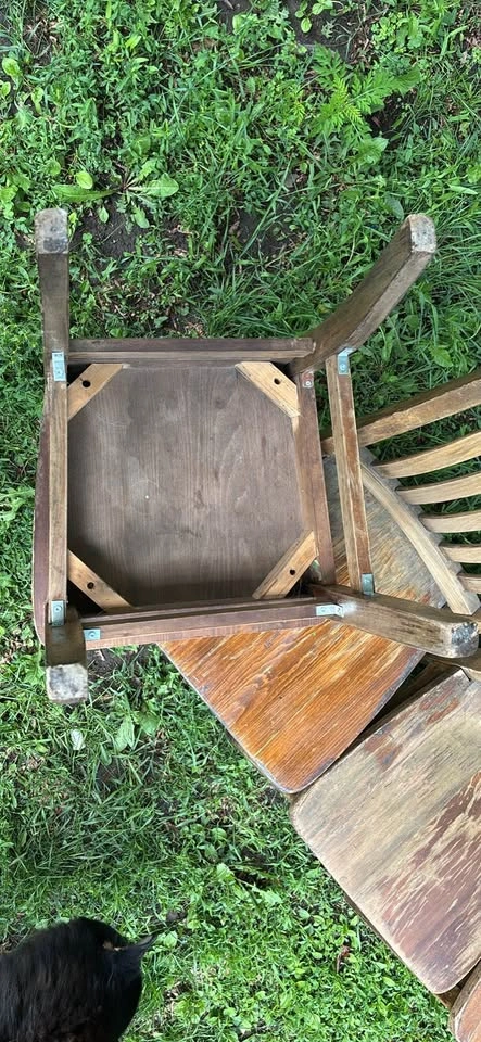 Set of 4 Vintage Wooden Slat-Back Dining Chairs - photo 2