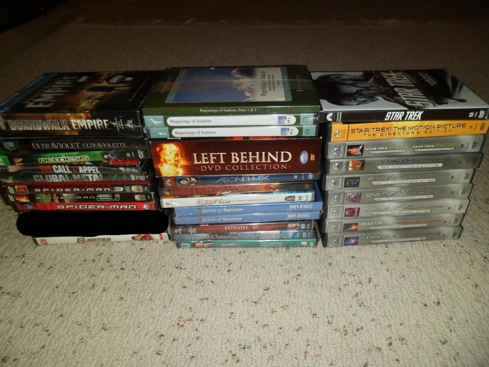 LOT of 54 DVD movies and TV shows #3 - photo 2