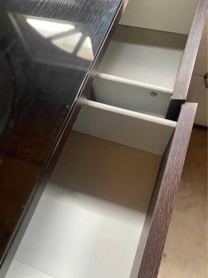 Modern MALM 6-Drawer Dresser (w/ Glass Top) 🖤 - photo 5