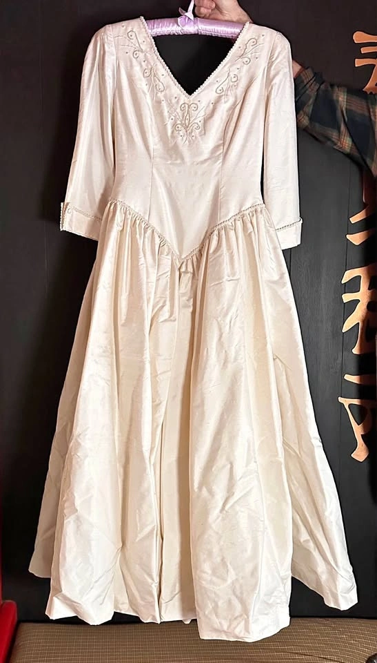 VINTAGE Minna Haute Couture Silk Shantung Wedding Dress