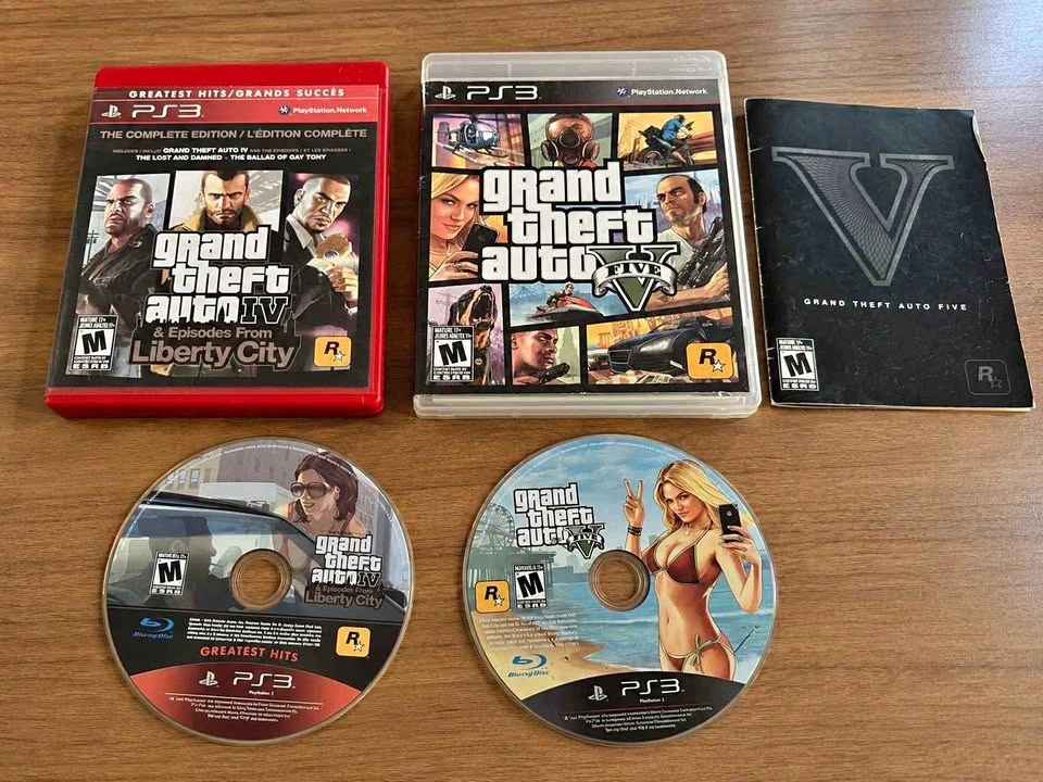 PS3 Grand Theft Auto GTA IV Complete + GTA V 2 Game Lot