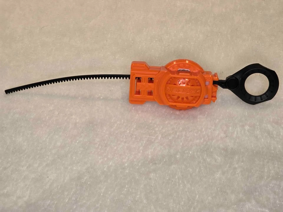 Beyblade Burst 2 Tops & Launcher Lot - photo 5