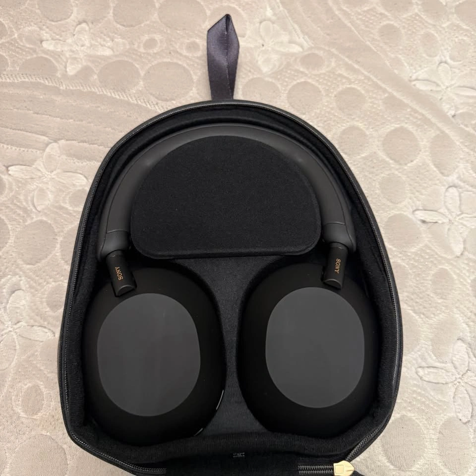 Sony WH-1000XM5 Wireless Noise Cancelling Headphones, Black - photo 2