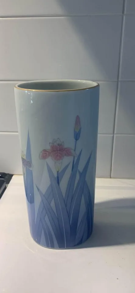 Retro Flower Vase image indicator(4)