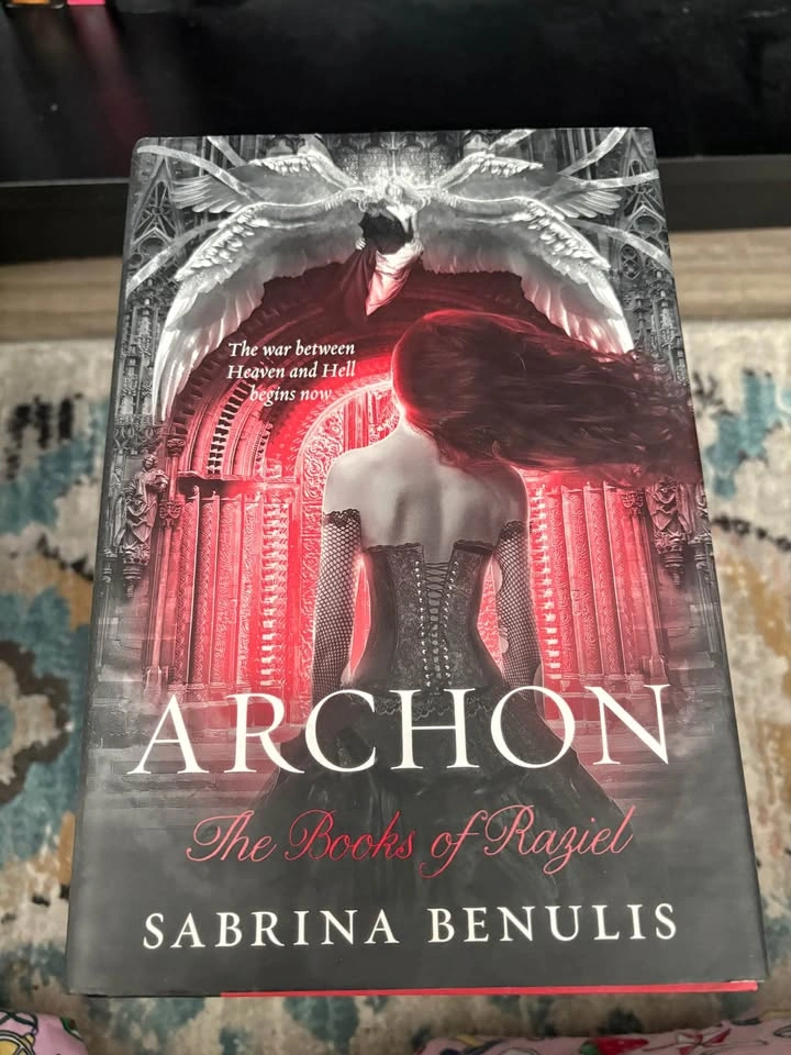 Young Adult/ Teen books - photo 2