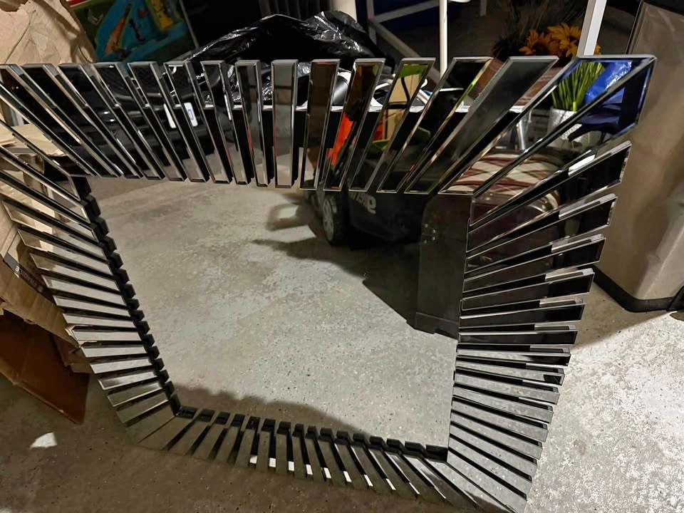 Decorative Mirror with Mirrored Frame