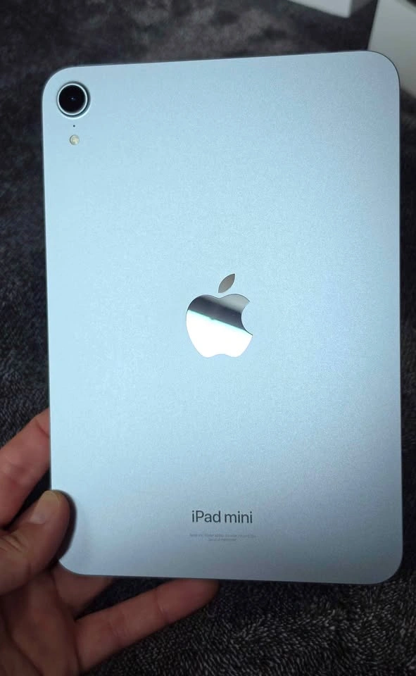 Newest model, mint condition iPad Mini (A17Pro) 256GB, Blue - photo 4